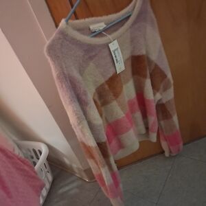 Cozy Multicolor Checkered Sweater